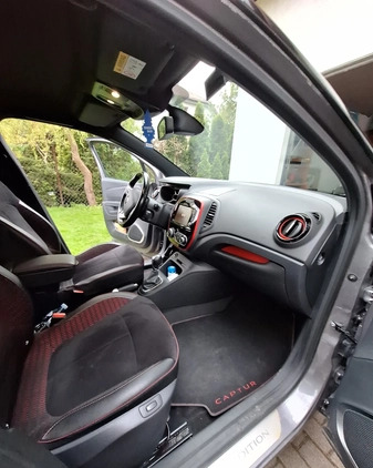 Renault Captur cena 69000 przebieg: 60500, rok produkcji 2019 z Warszawa małe 466